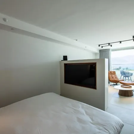 Beach Side -Luxury Sea View Amazing Pool Eilat Exterior photo