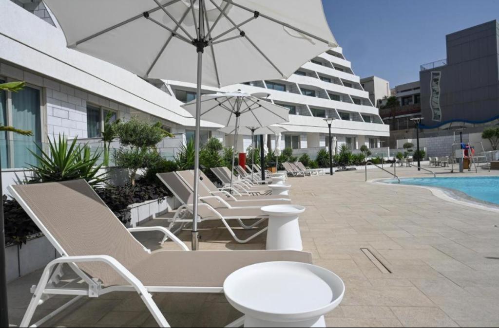 Side -luxury Sea View Amazing Pool Apartment Eilat