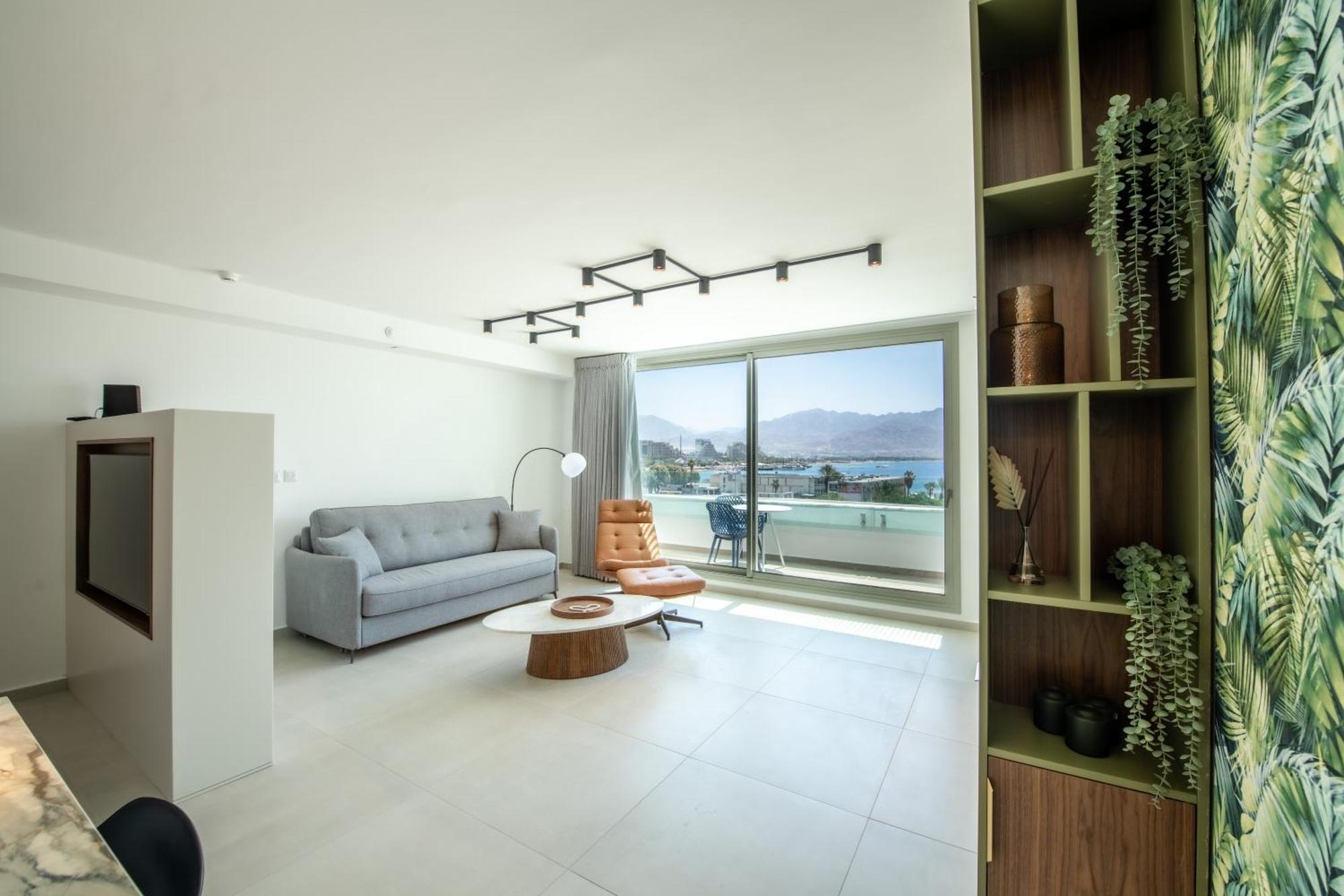 Apartment Side -luxury Sea View Amazing Pool